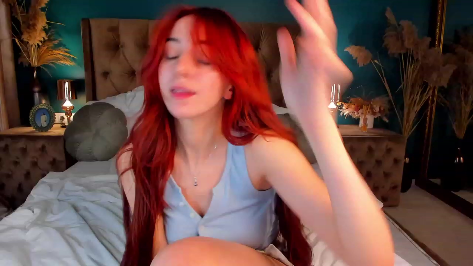 ElsaYoung video thumbnail