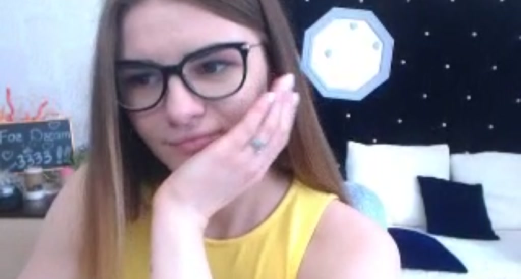 KiraGroysmann video thumbnail