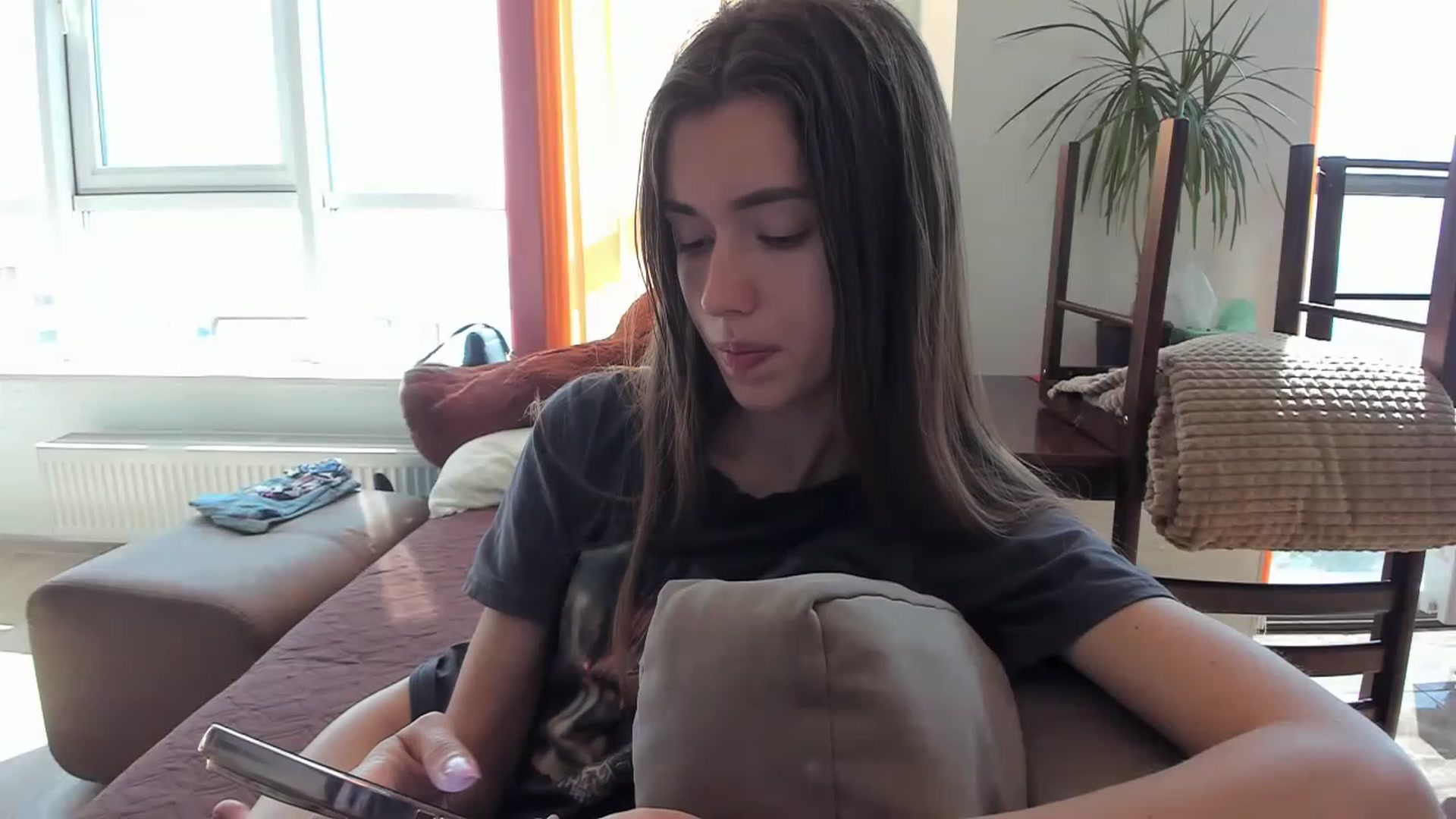 Onekiss1 video thumbnail