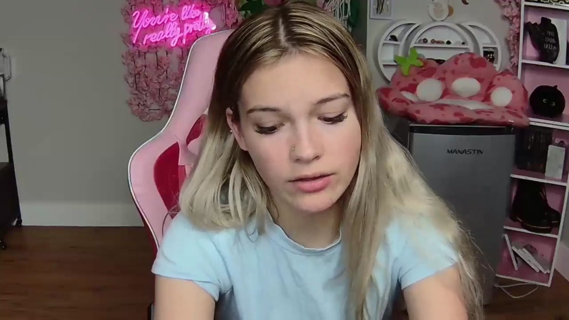 Sarahsweets18 video thumbnail