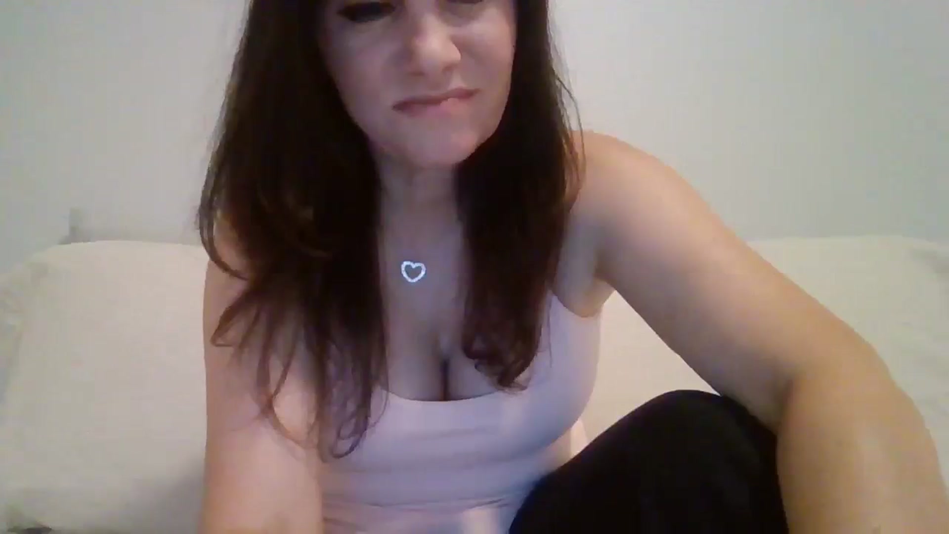 LVDOLL video thumbnail