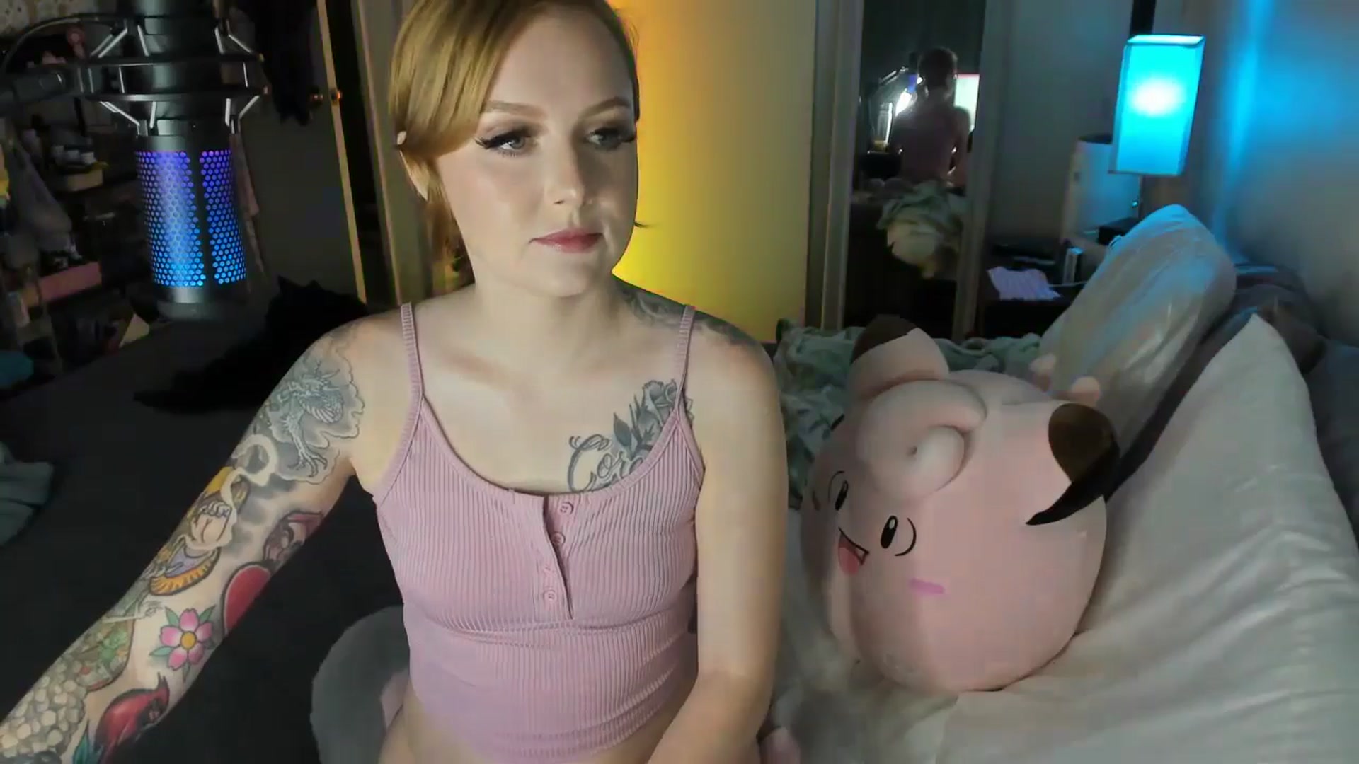 LizzySmallz video thumbnail