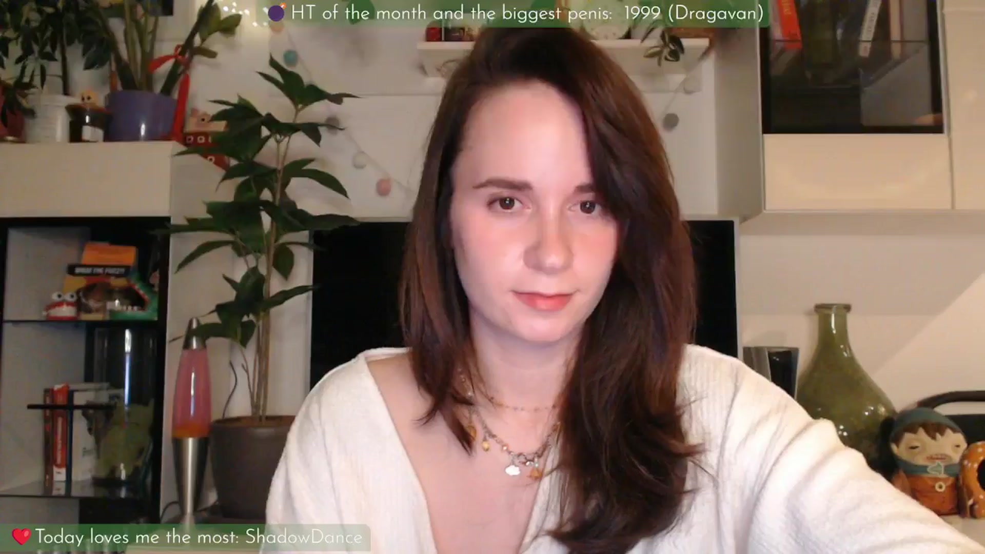 LizzyPeach video thumbnail