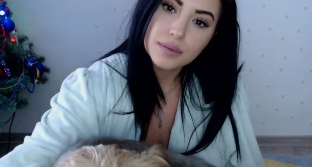 aLeDoll video thumbnail