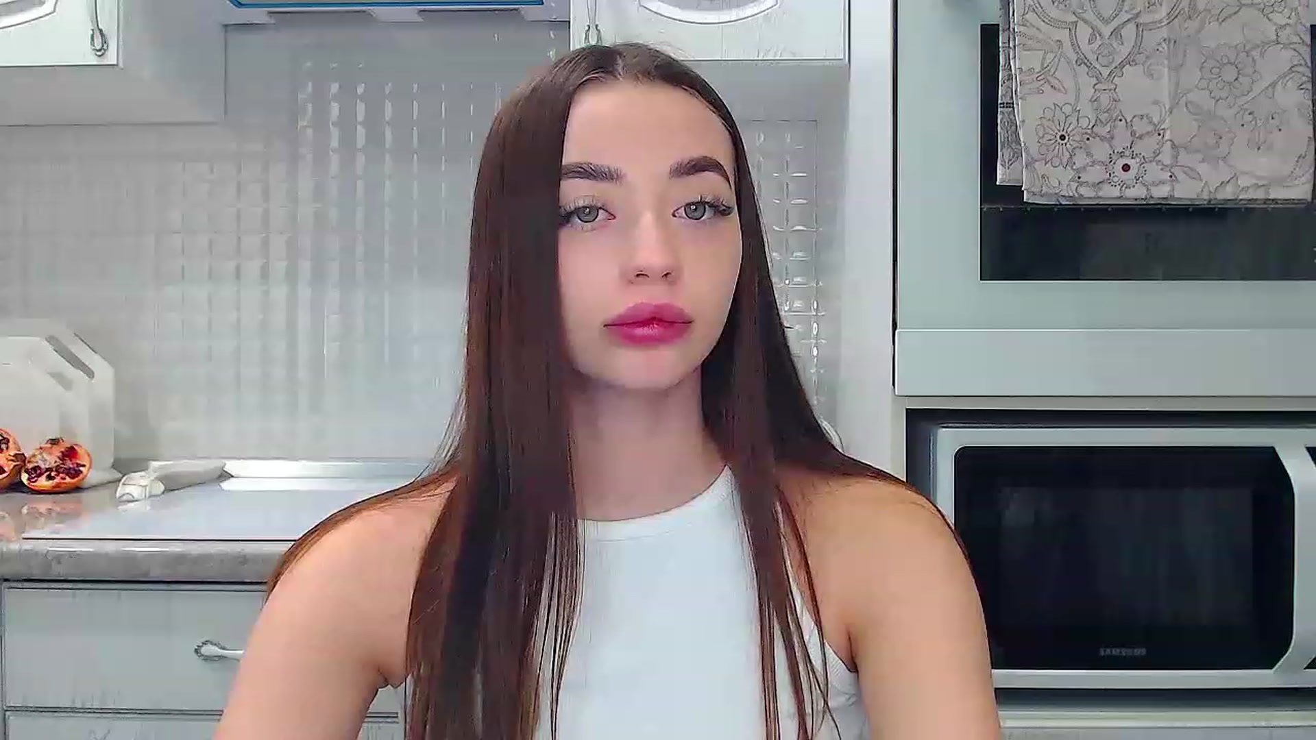 EmeraldLilyyy video thumbnail