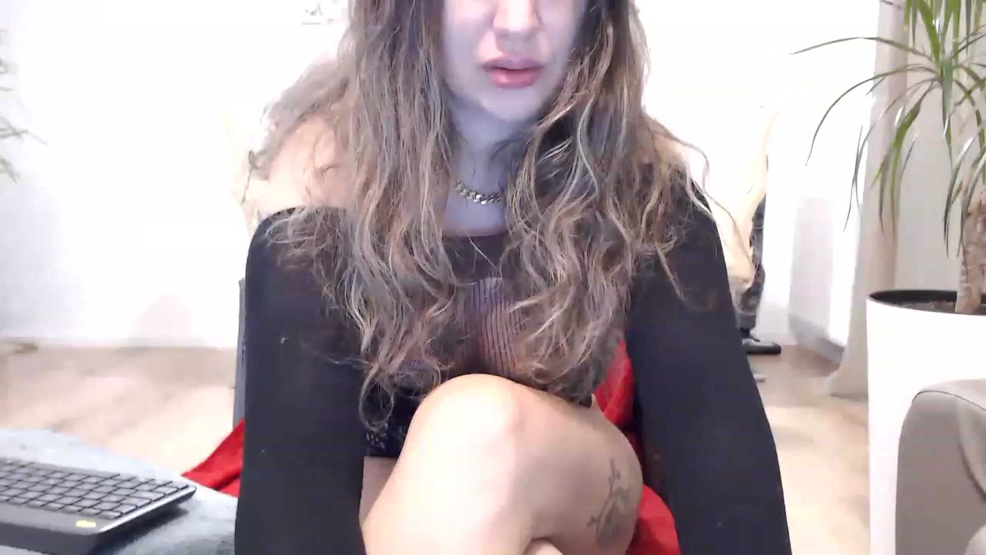 MissDivinna video thumbnail