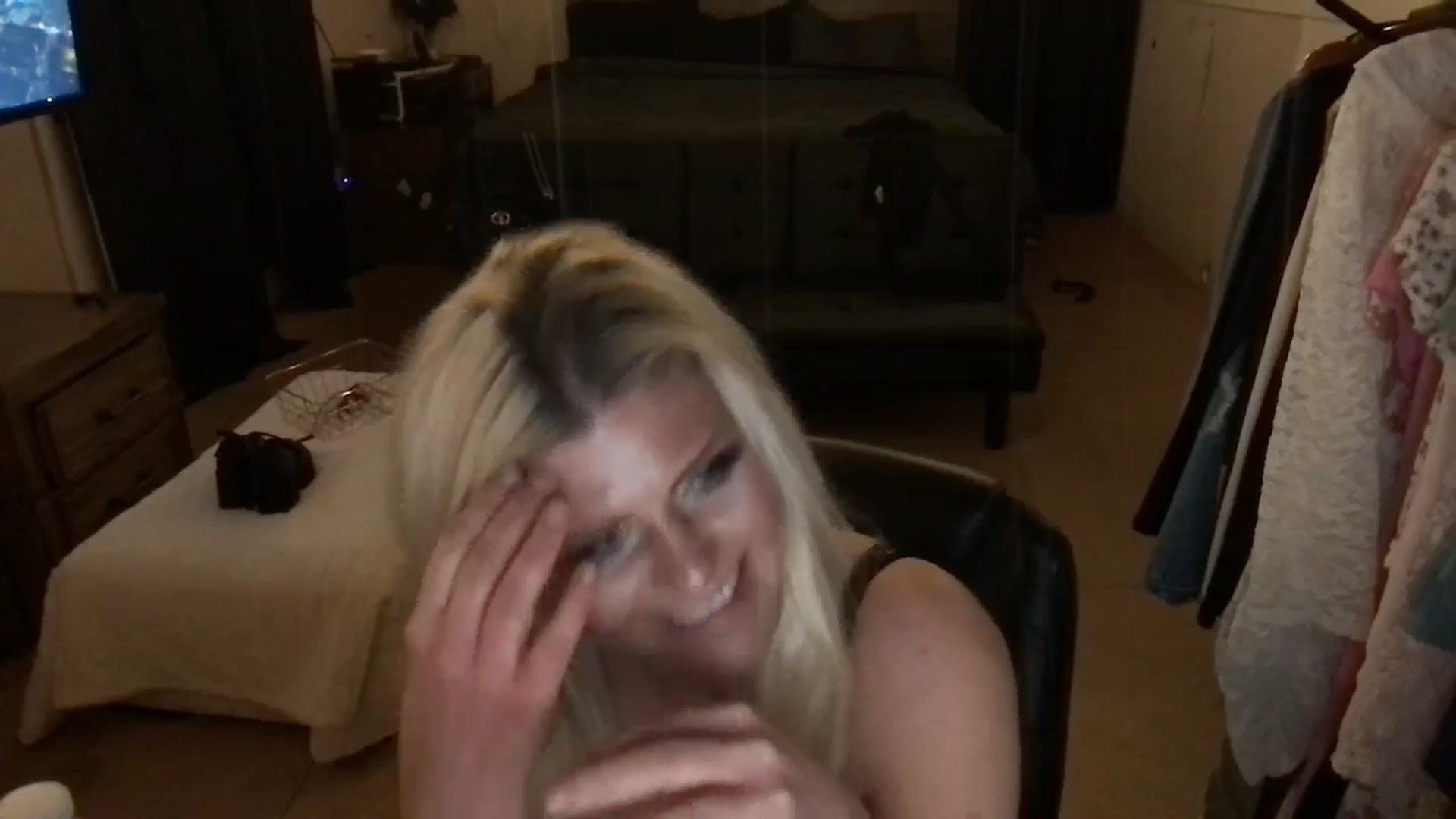ChampagneMuse video thumbnail