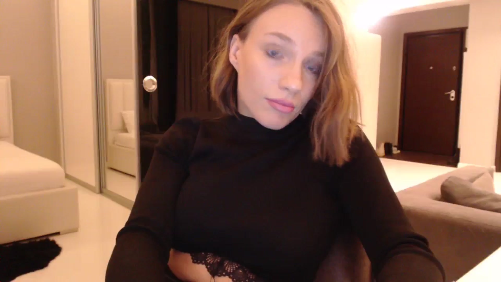 call_me_em video thumbnail