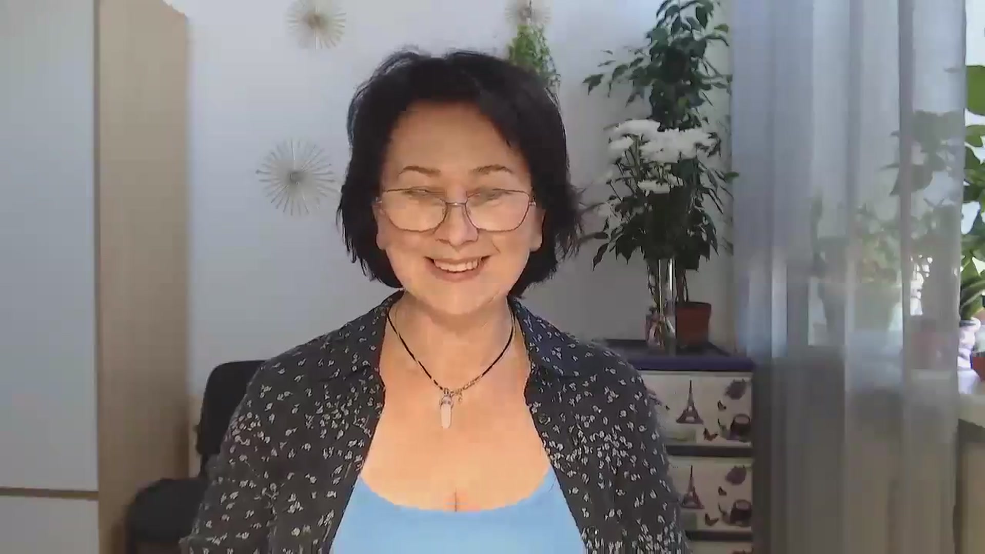 Lovely_Woman_ video thumbnail