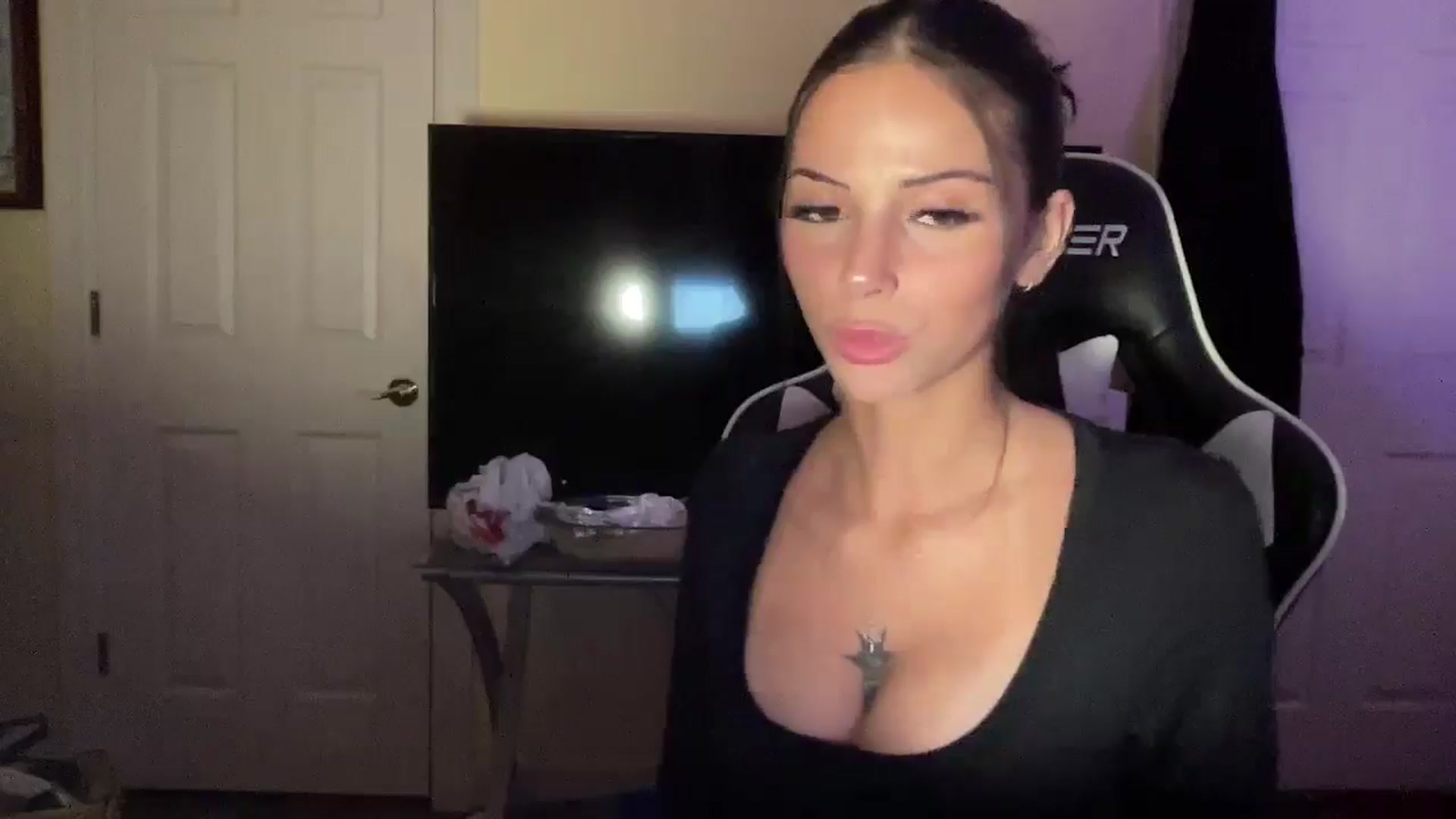 Alliefrost video thumbnail