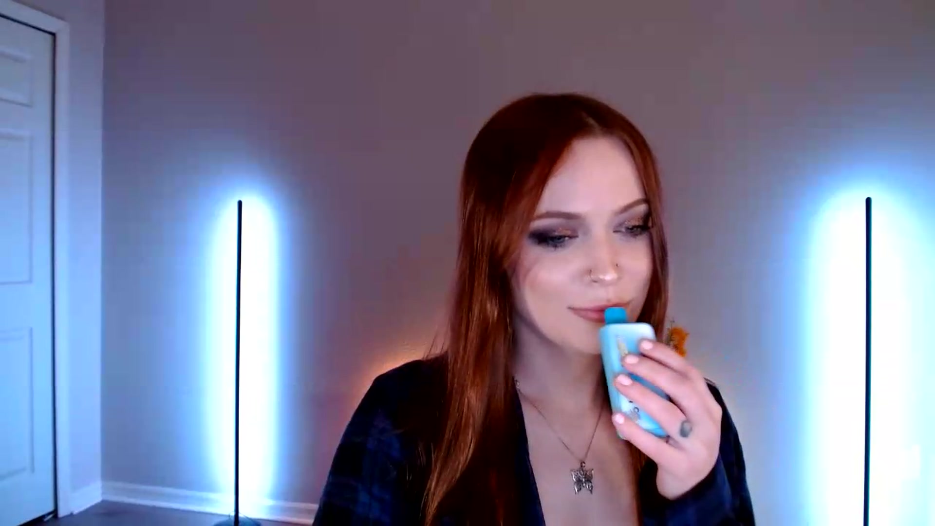 DaniSlice video thumbnail