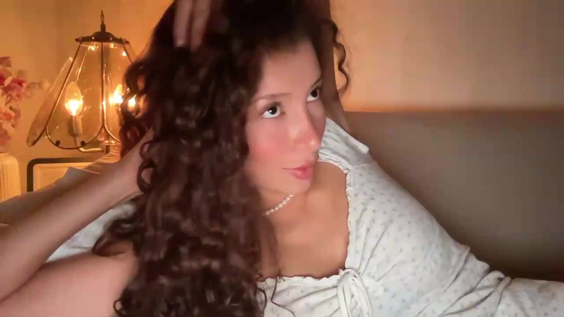 SweetEllie video thumbnail