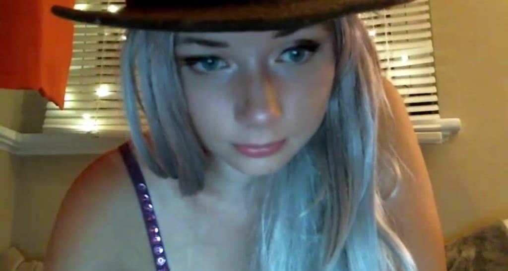 Miss_autumn_ video thumbnail