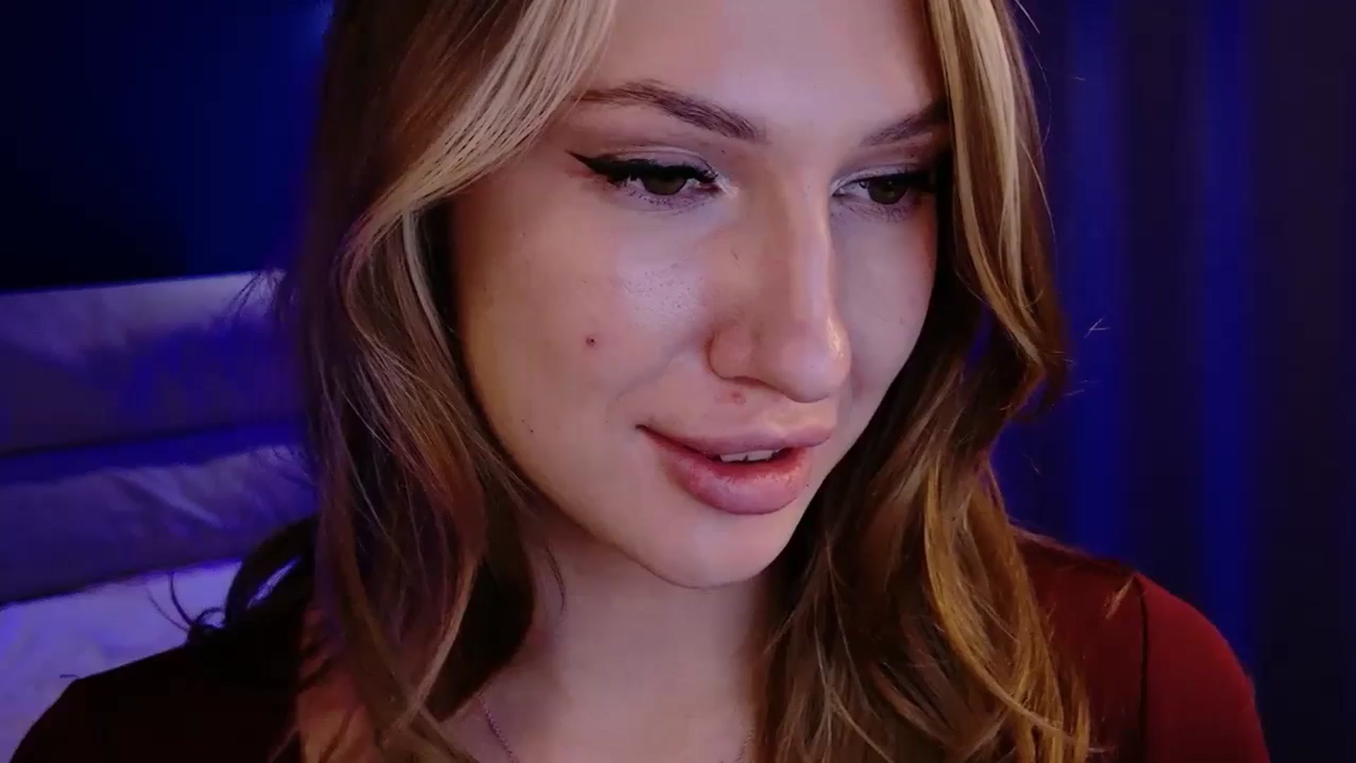 LovelyGin video thumbnail