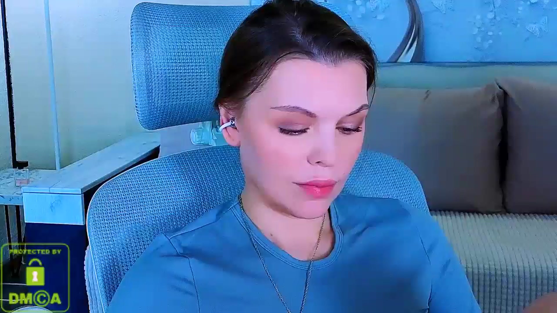 Vivia video thumbnail