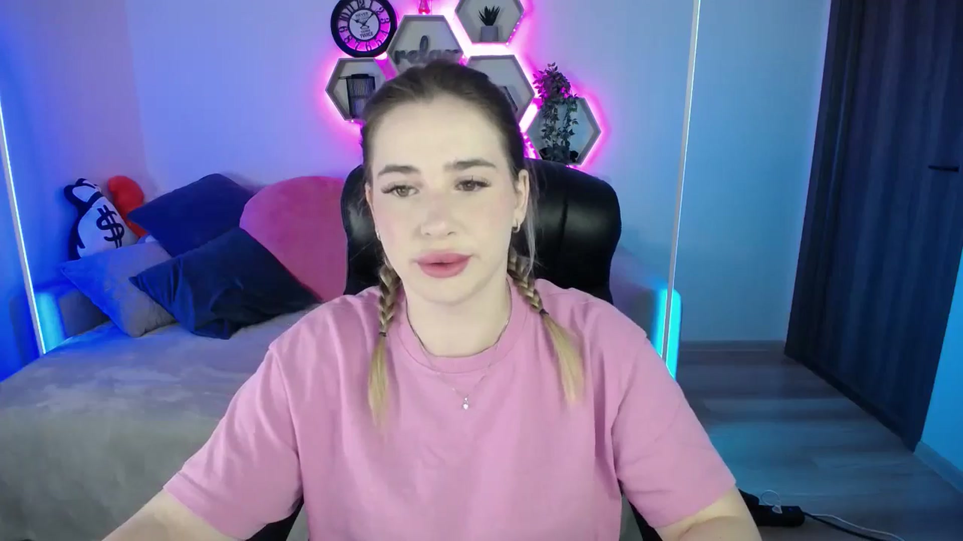 SabrinaViolet video thumbnail