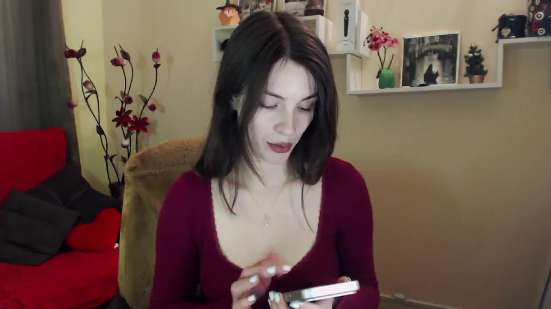 MiaRoony video thumbnail