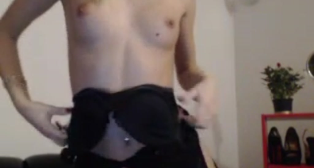 Sexxxybomb4u video thumbnail
