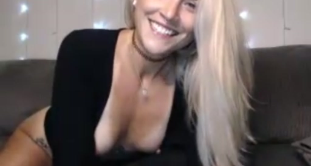 Rose_Kitten video thumbnail