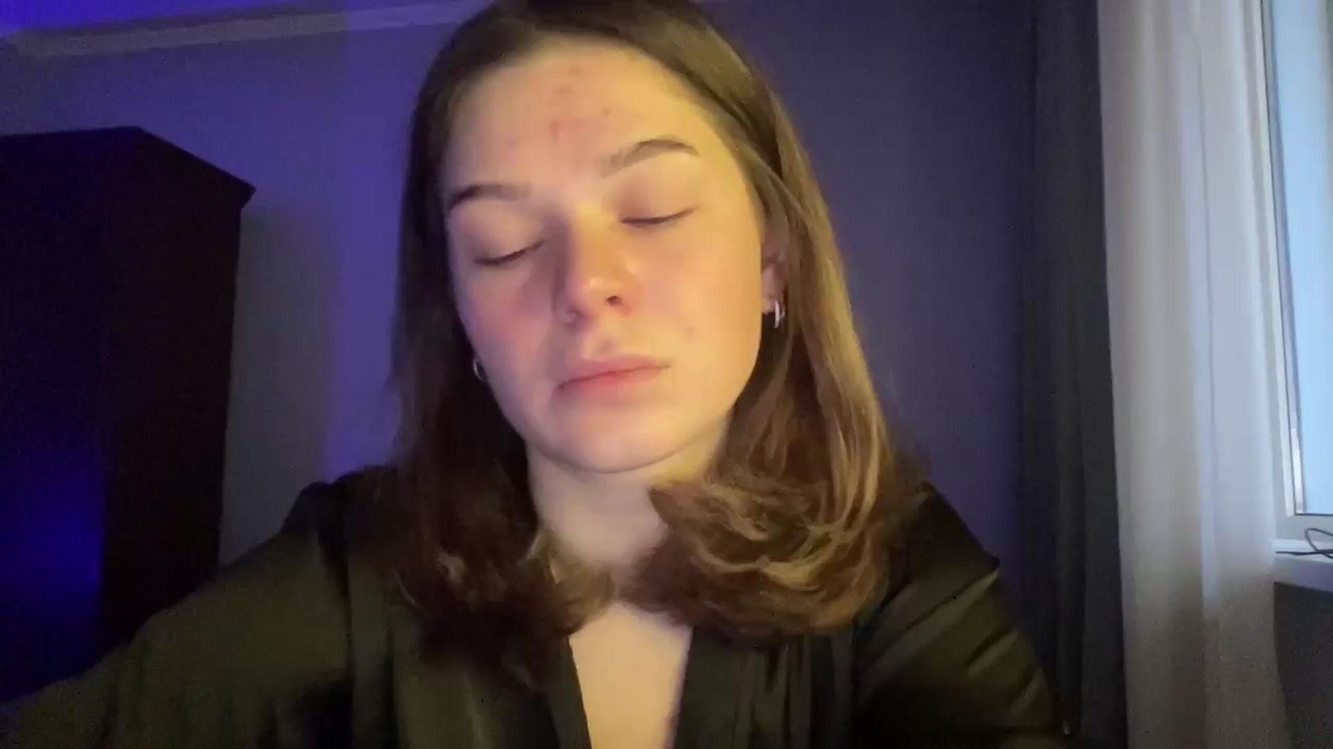 HeyAlisa video thumbnail