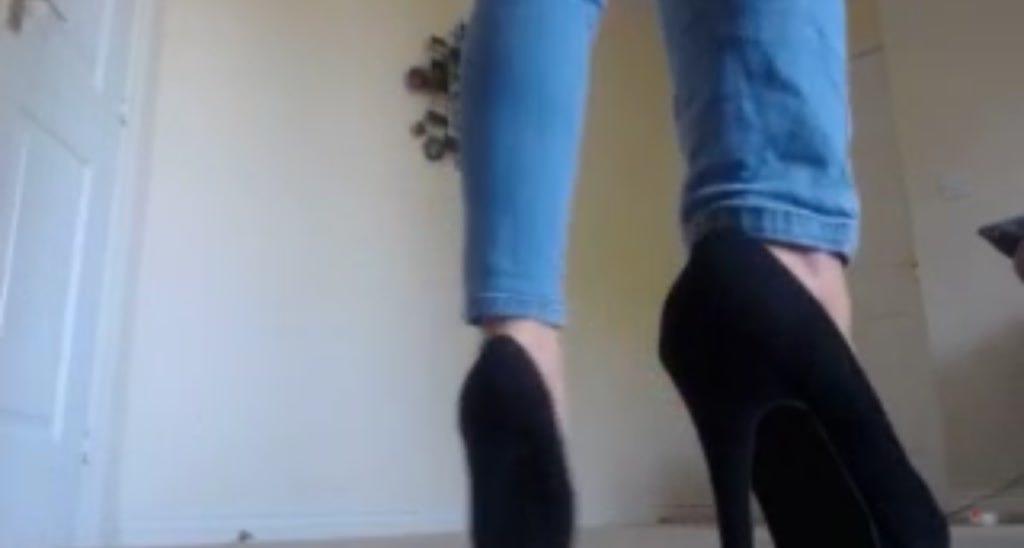 E_r_i_k_a_ video thumbnail