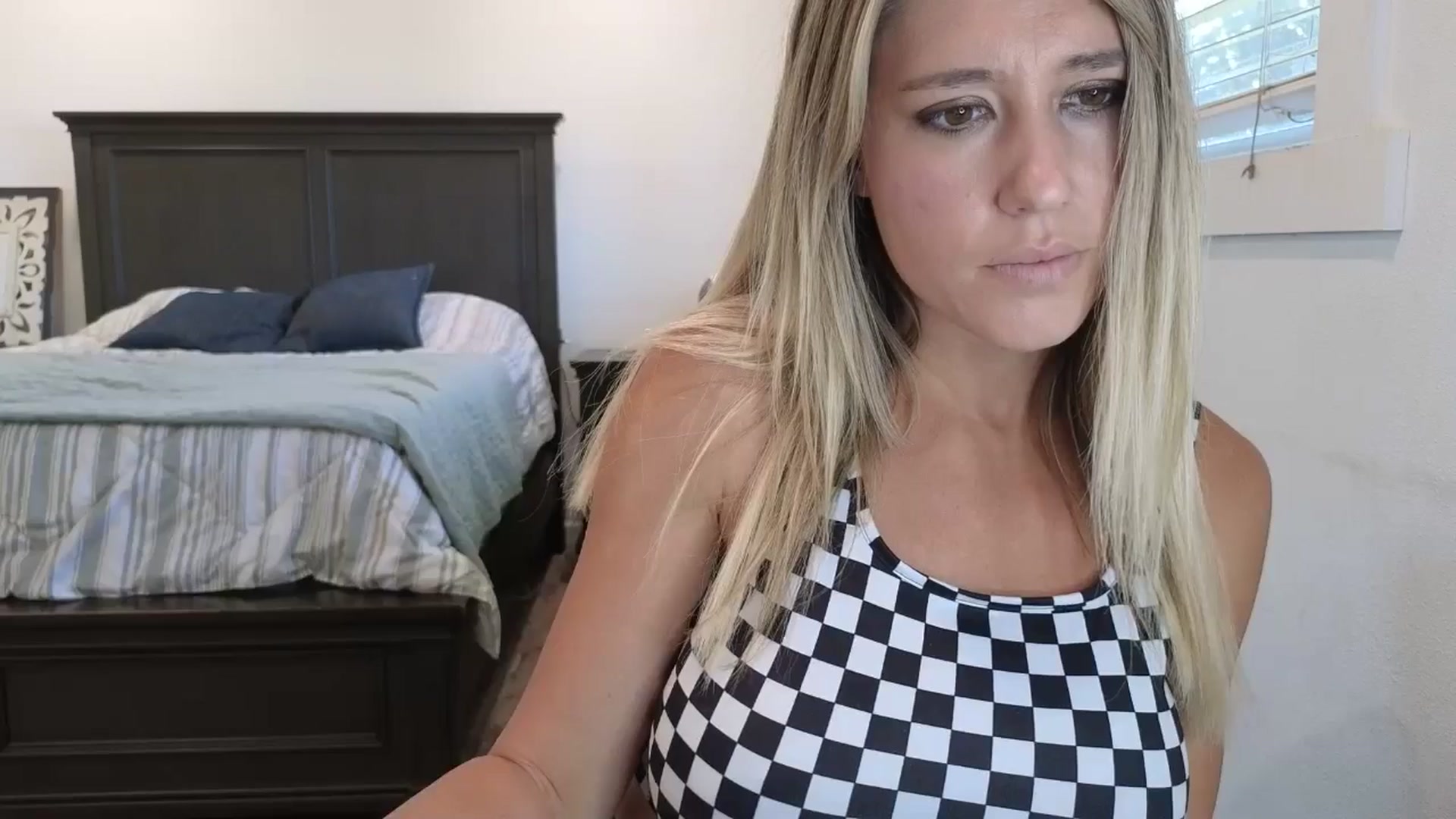blond_milf video thumbnail