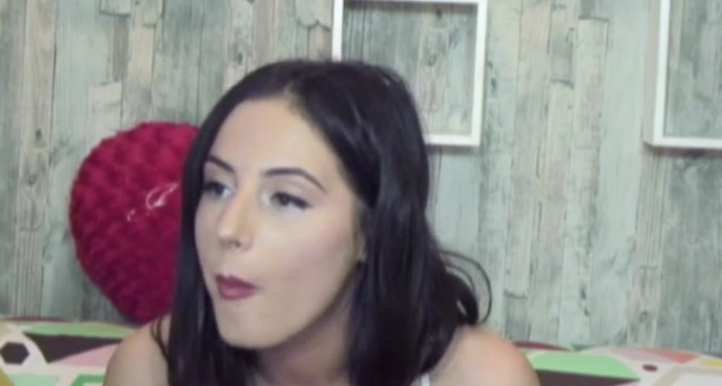 GSarah video thumbnail
