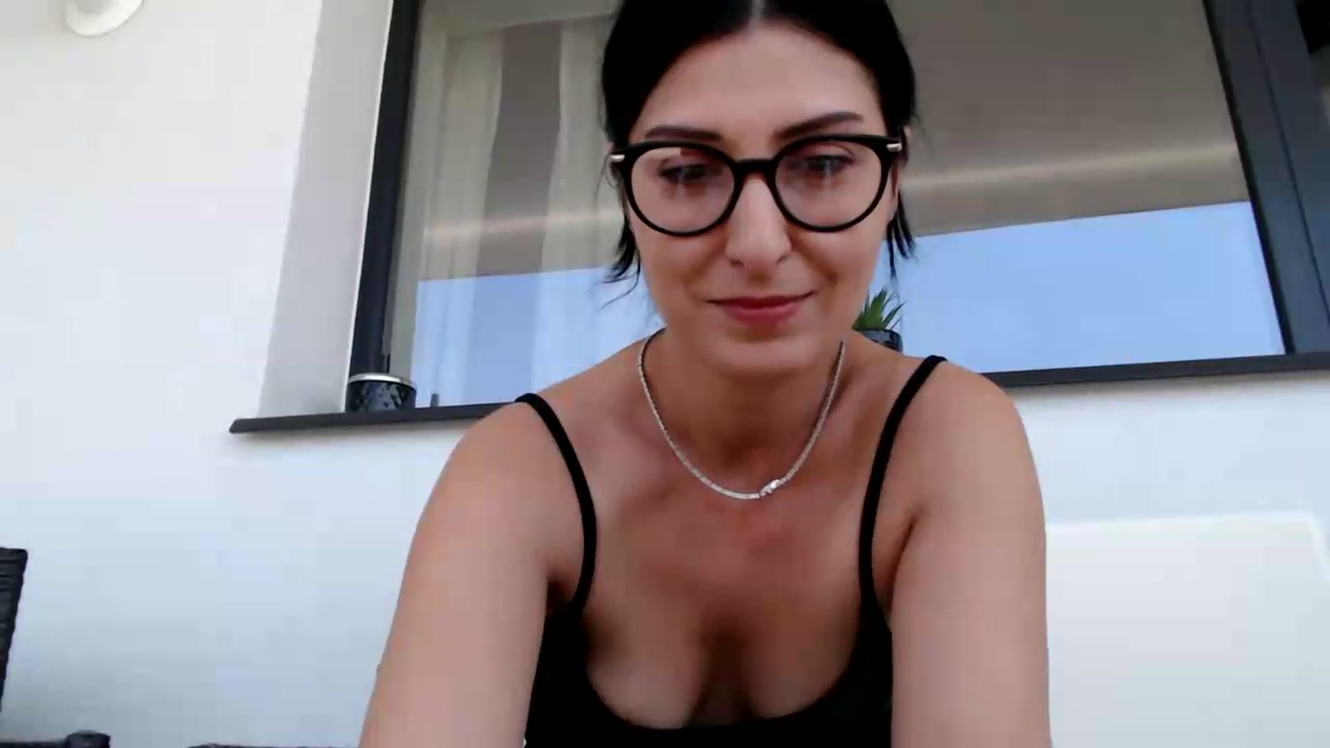 Yara_77 video thumbnail