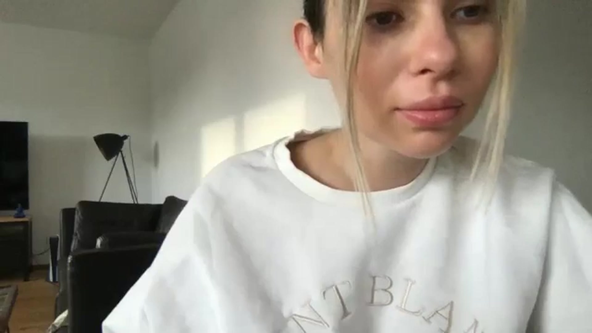 neverinmylife video thumbnail
