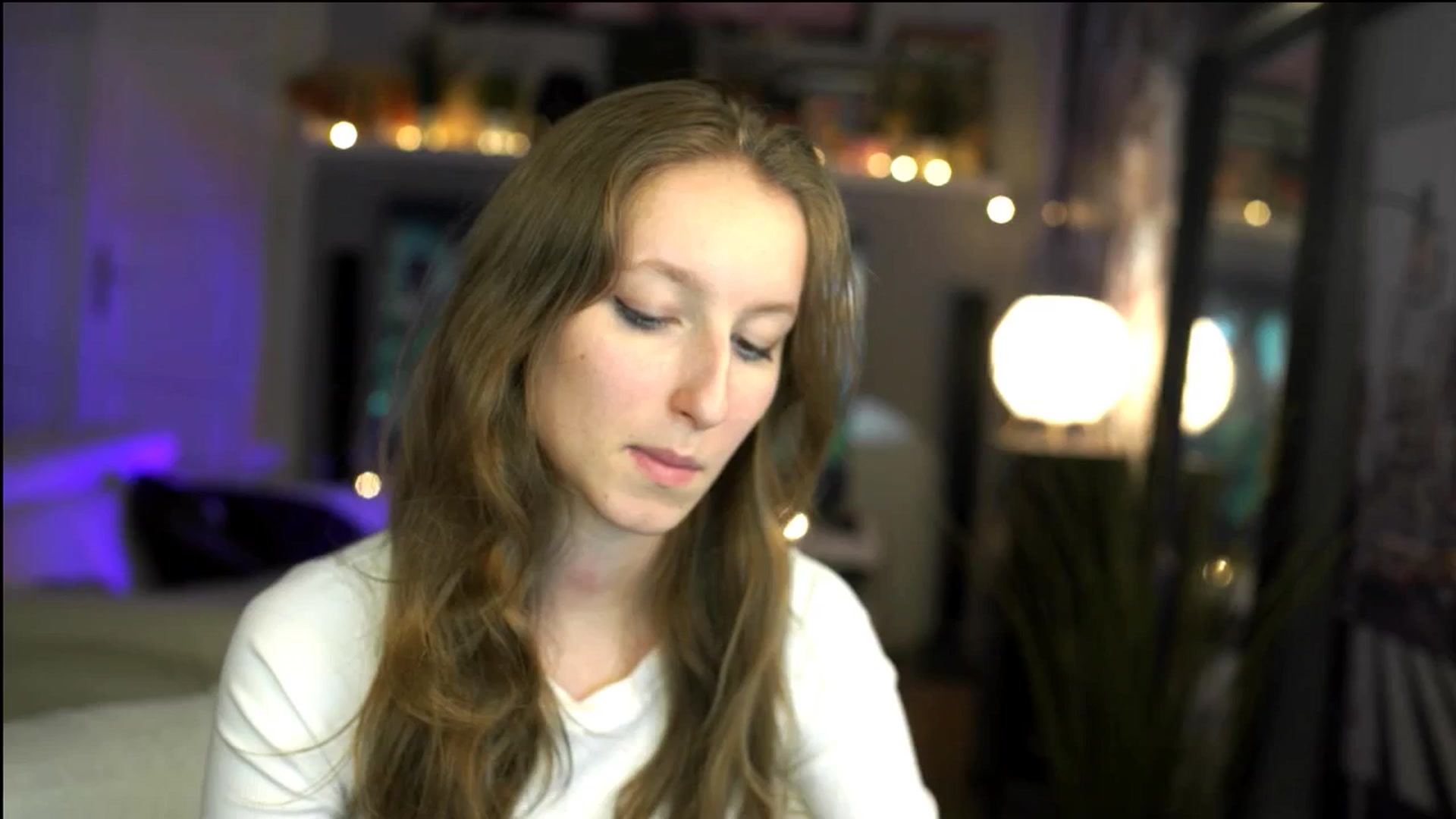Kira9 video thumbnail