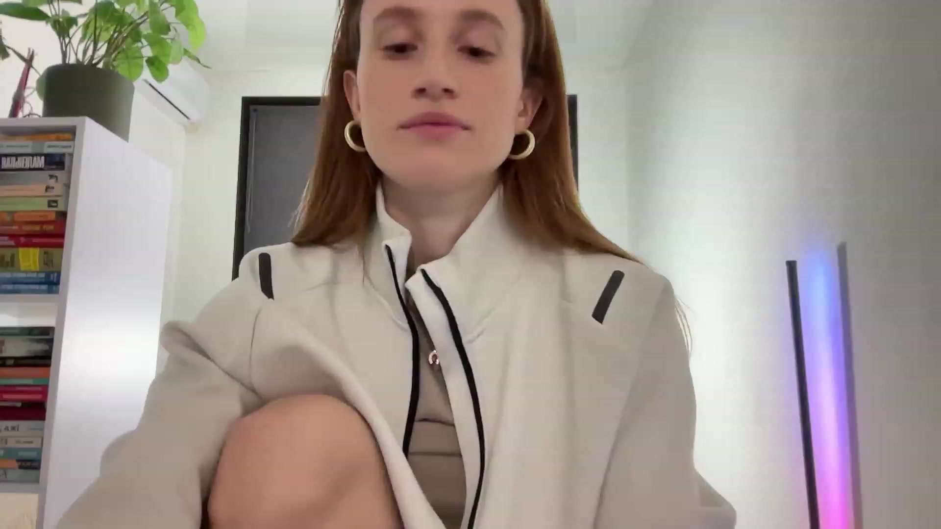 LovelyBvnny video thumbnail