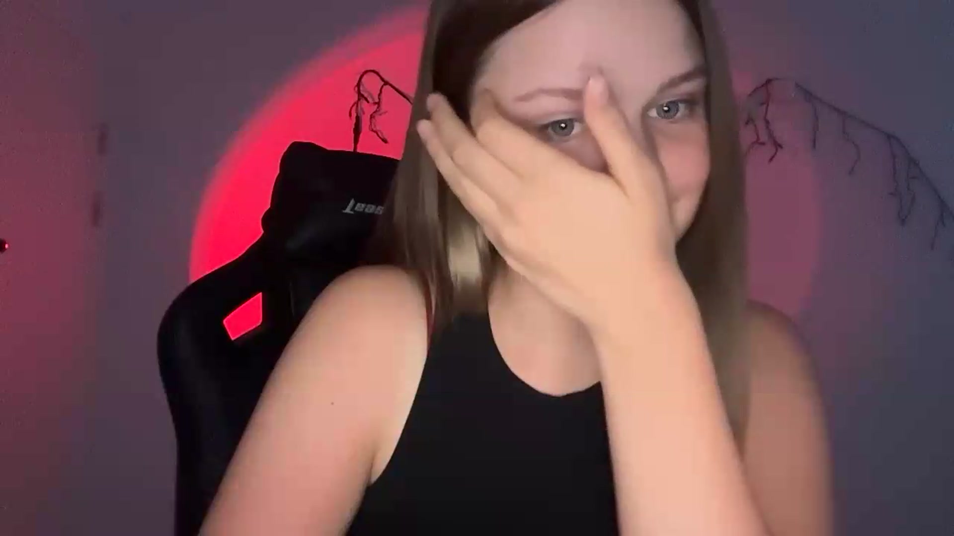 Annaneon video thumbnail