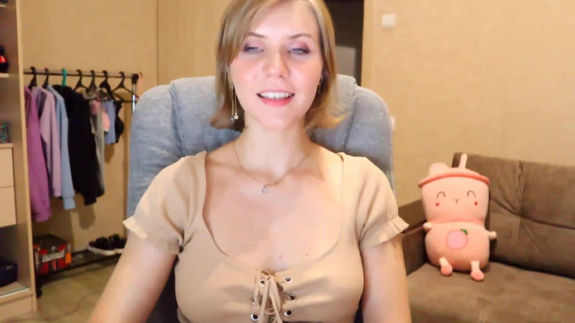 GoodTimeGirl video thumbnail