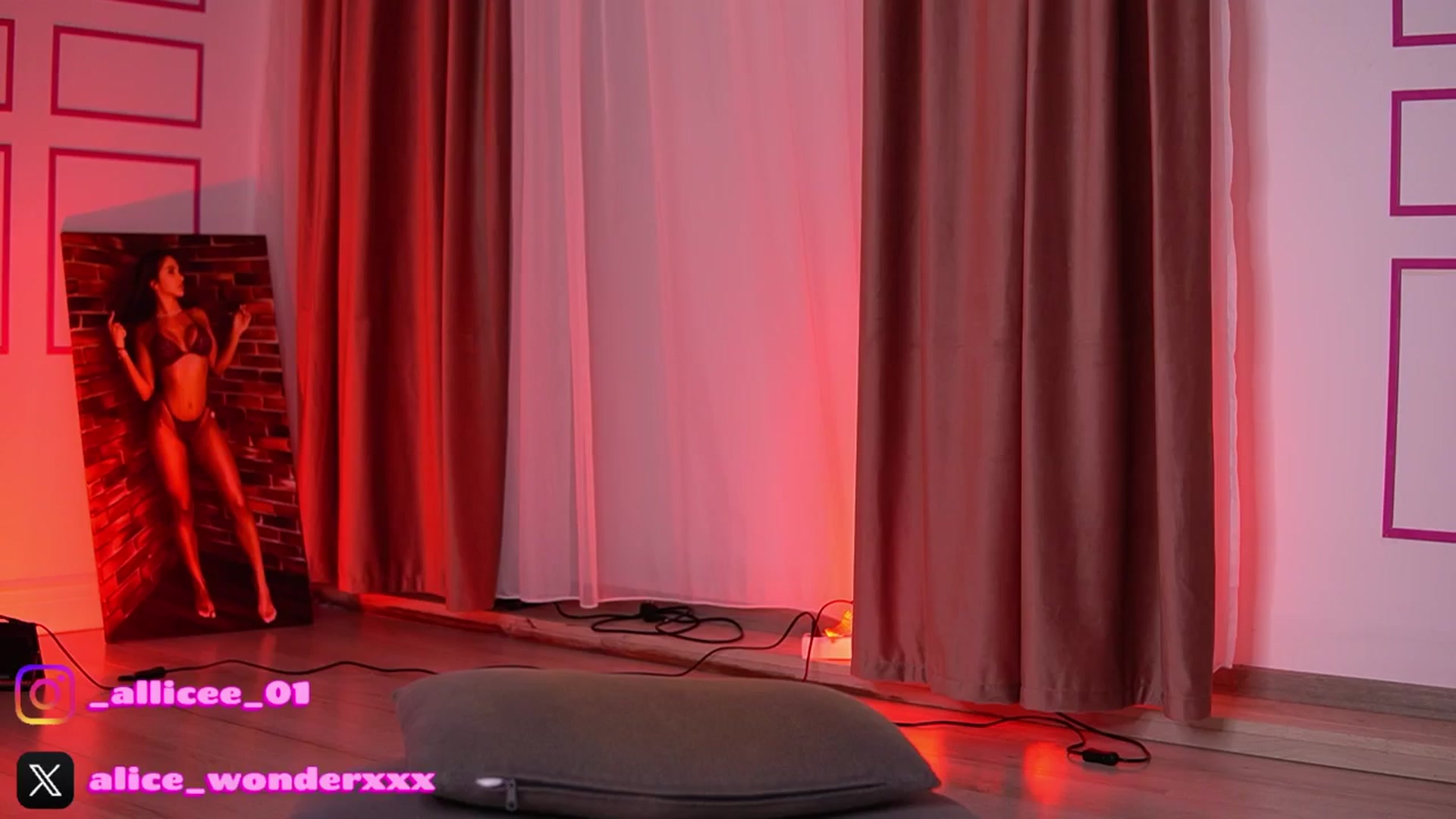 VanesaSimon video thumbnail