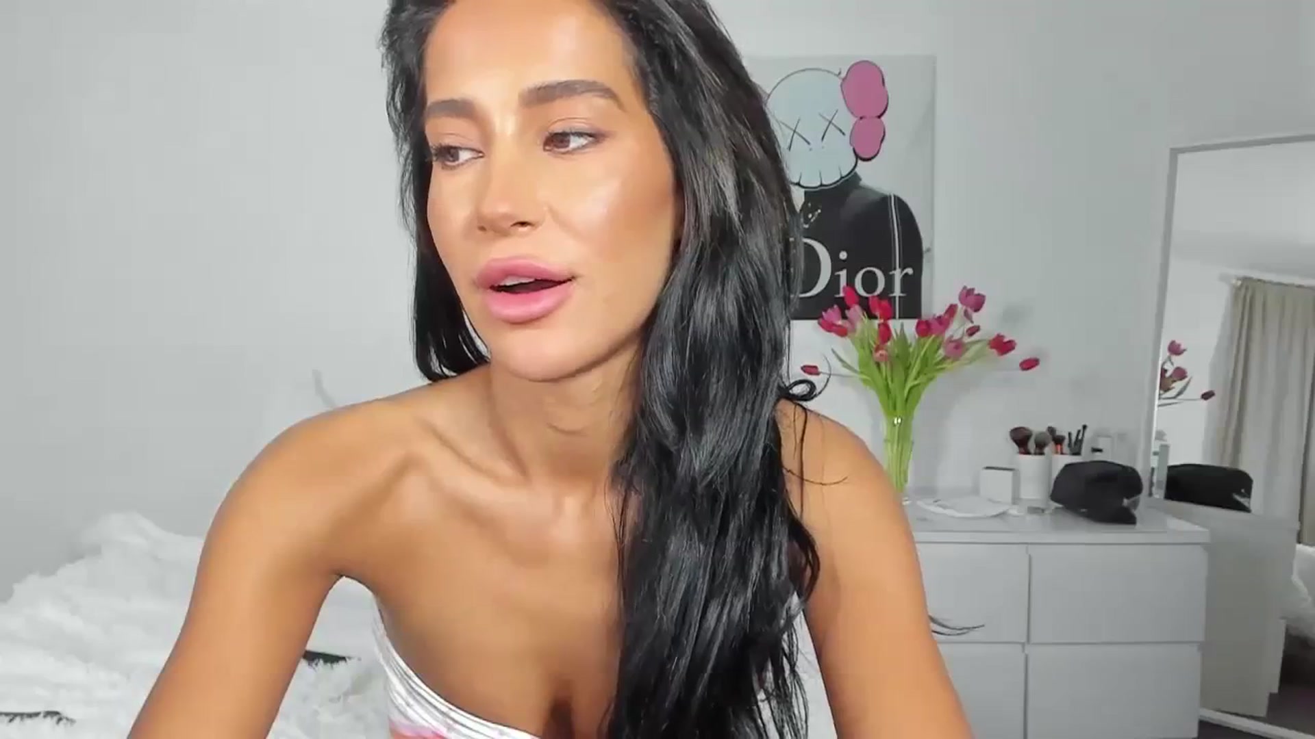 Qarinah video thumbnail