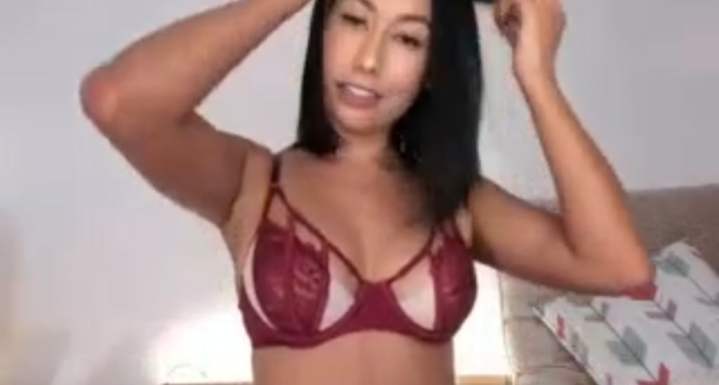 FloraBella_ video thumbnail