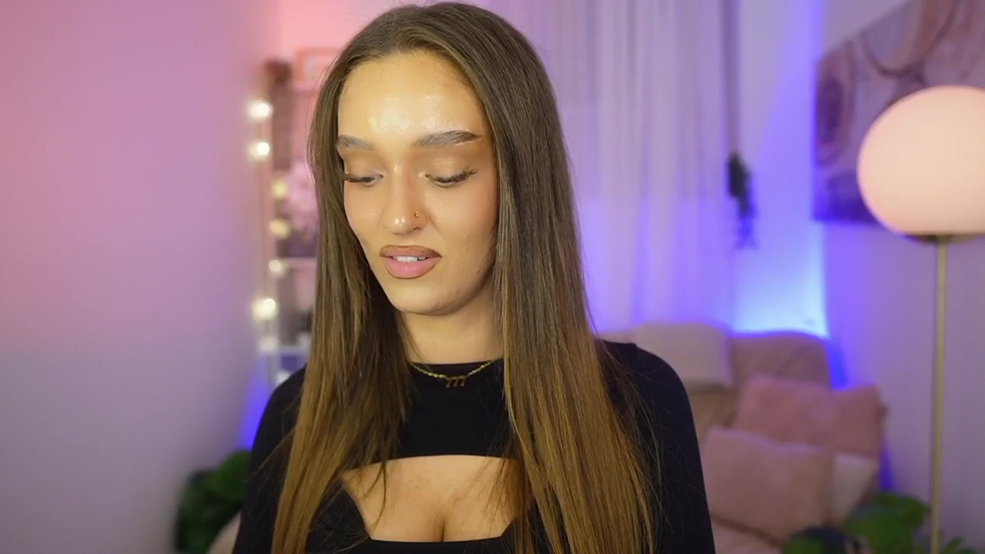 Clara_Mia video thumbnail