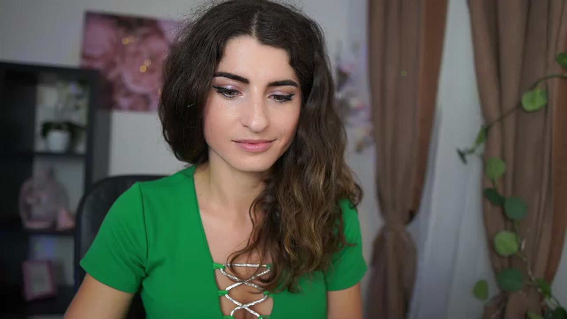 EVA__LOVIA_ video thumbnail