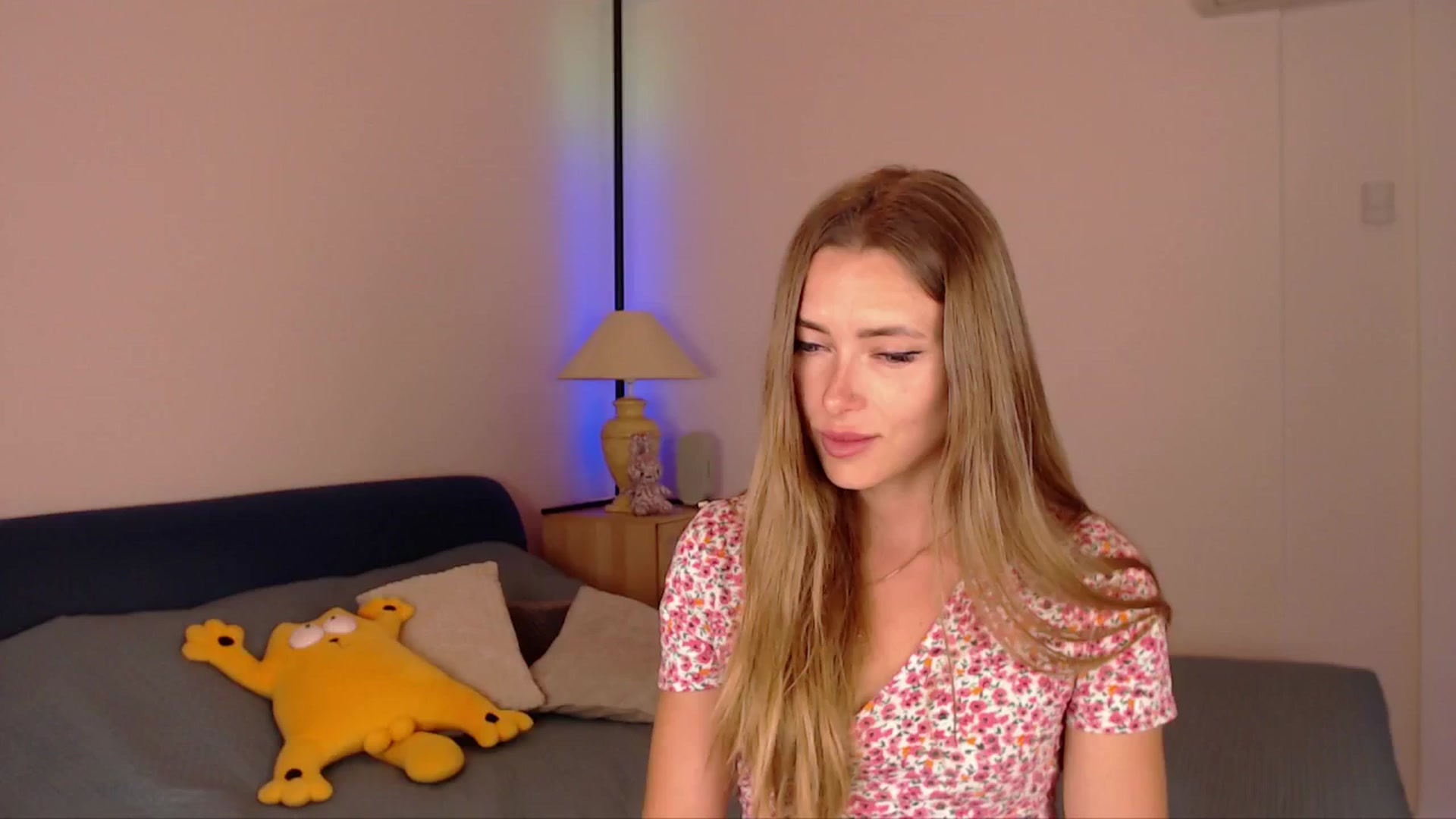 SimonsWife video thumbnail