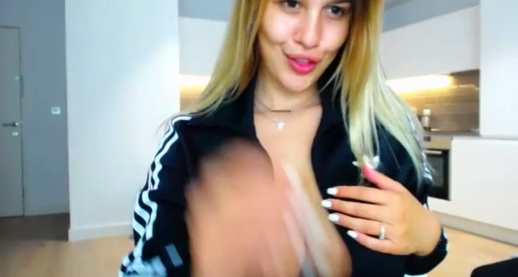XMirrabbellaX video thumbnail