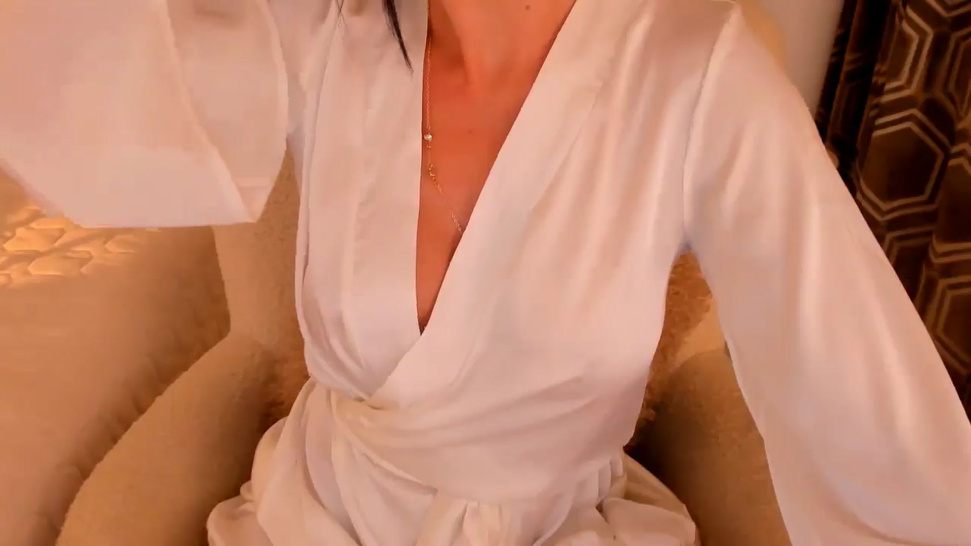 Annaliss video thumbnail