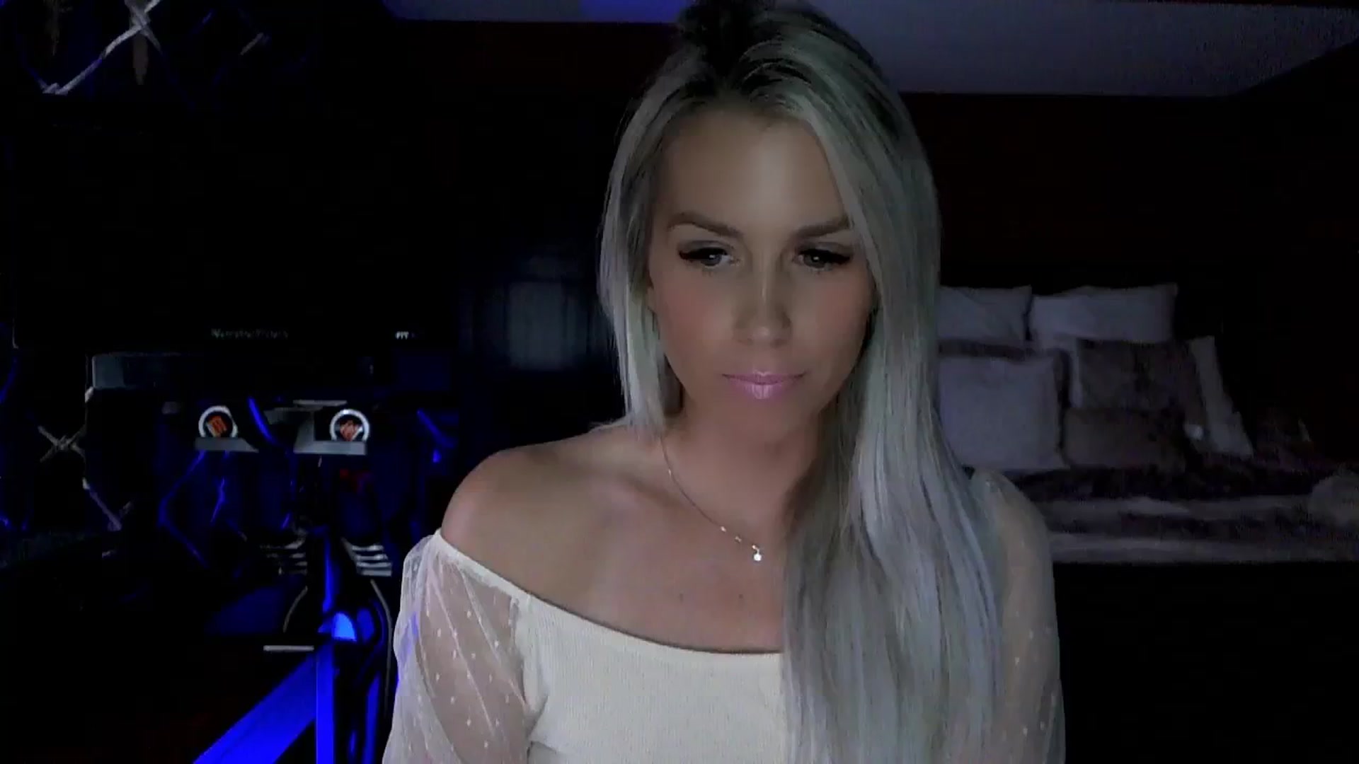 Cora9 video thumbnail