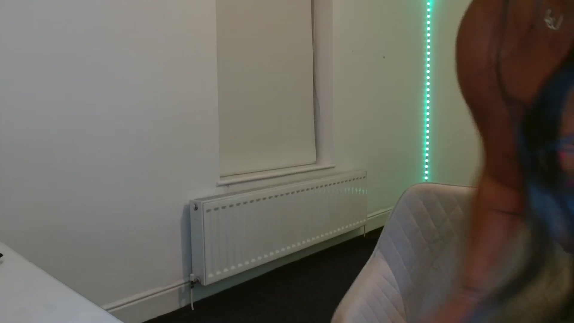 ElleBloom video thumbnail