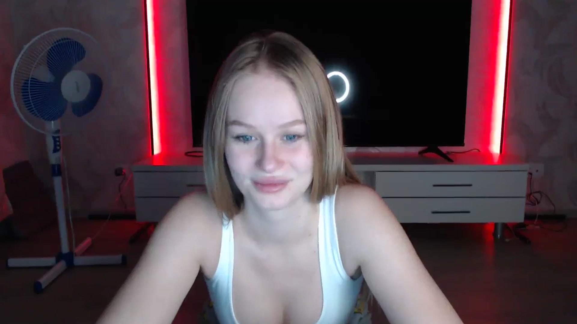 Blondino4ka07 video thumbnail