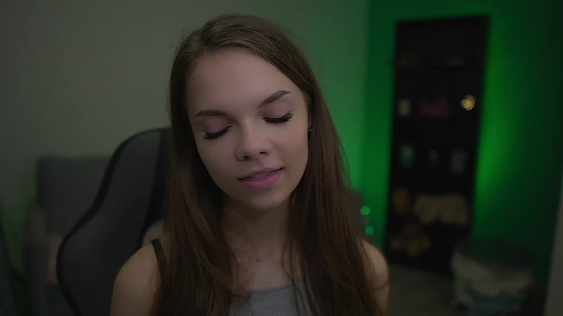 Natasha_Malk video thumbnail