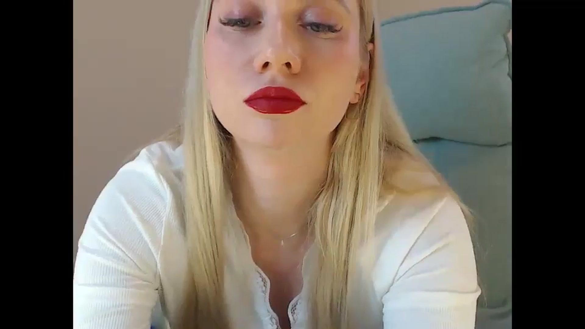 Miss_Sylvia video thumbnail