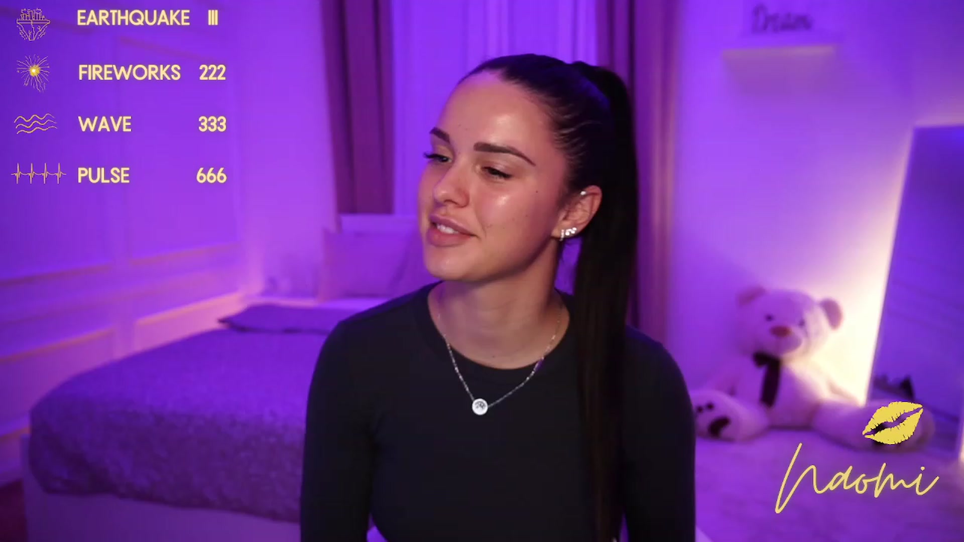 cinnabellee video thumbnail