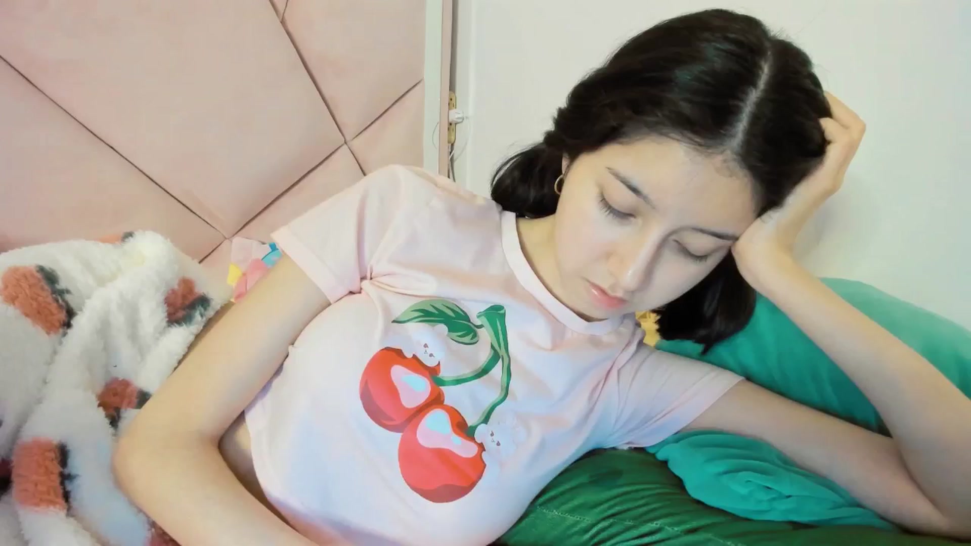 Cherrycute666 video thumbnail