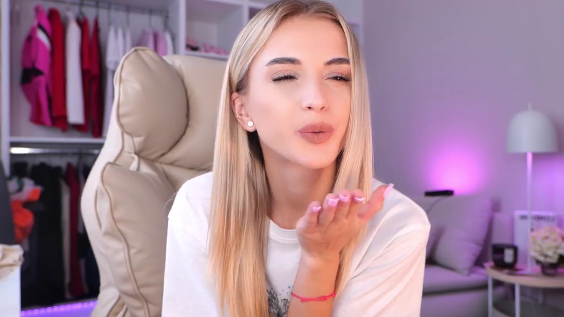 YannaJeen video thumbnail