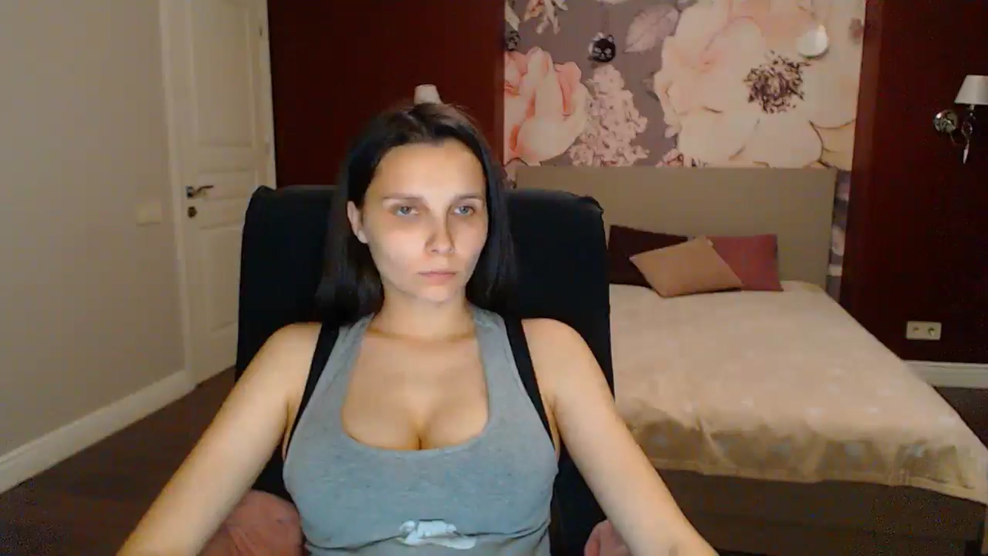 Karina_Mils video thumbnail
